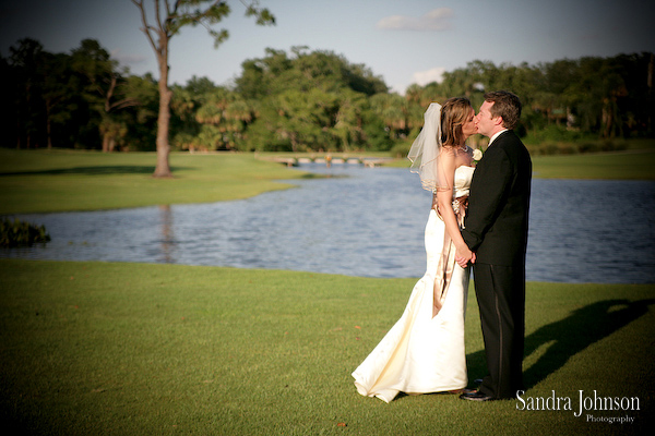 Best Country Club of Orlando wedding photographer - Sandra Johnson (SJFoto.com)